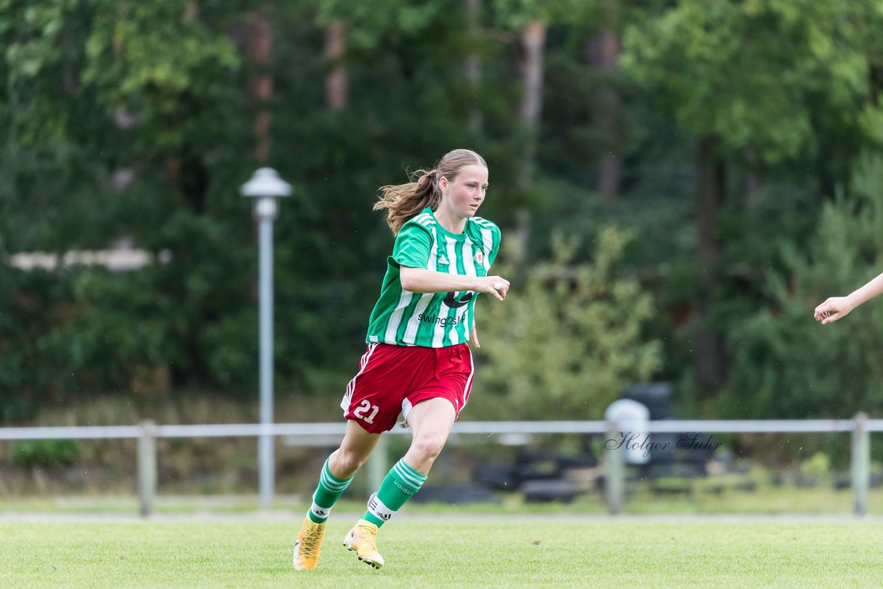 Bild 99 - F SV Boostedt - SV Fortuna St. Juergen : Ergebnis: 2:1